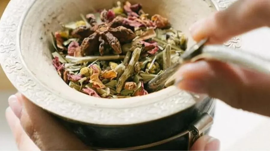 mate, yuyos, yerba mate, infusión,